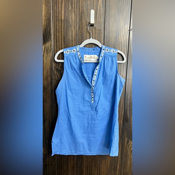 Aventura Blue Embroidered Sleeveless Top-size:small - Picture 4 of 10